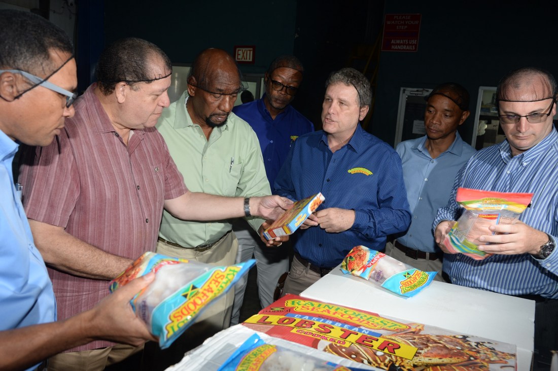 ministers-shaw-and-spencer-tour-rainforest-seafoods