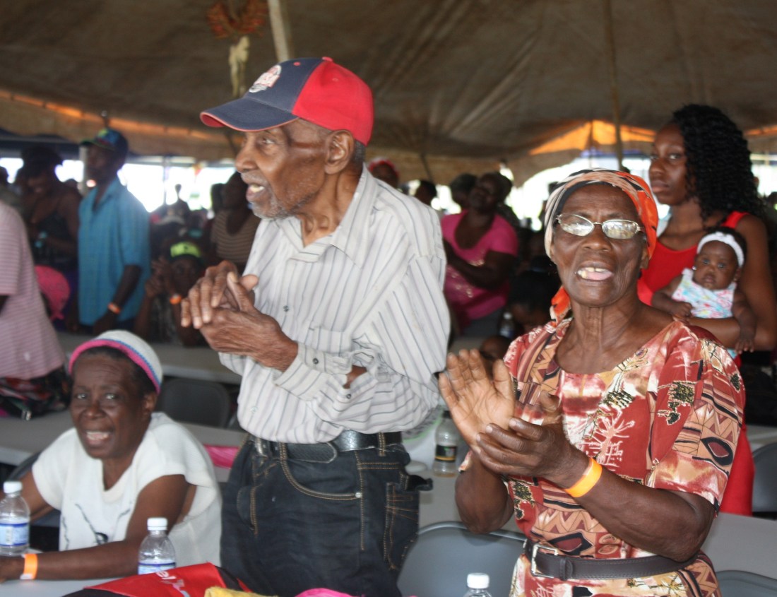 Clapping Hands and Praising God_Emmet Park.JPG